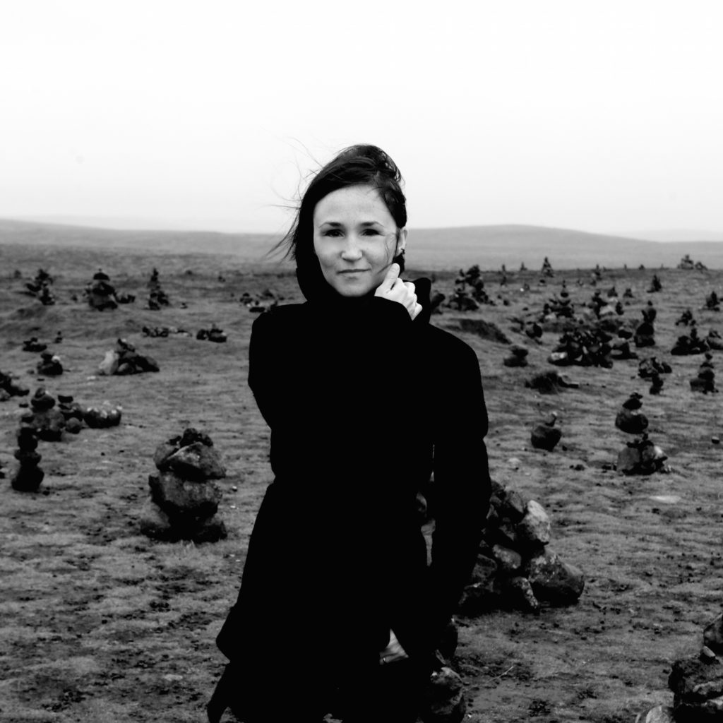 Photo of Icelandic composer Anna Thorvaldsdottir 